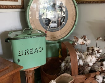 The Perfect Shade Of Green Antique English Large Enamelware Bread Tin