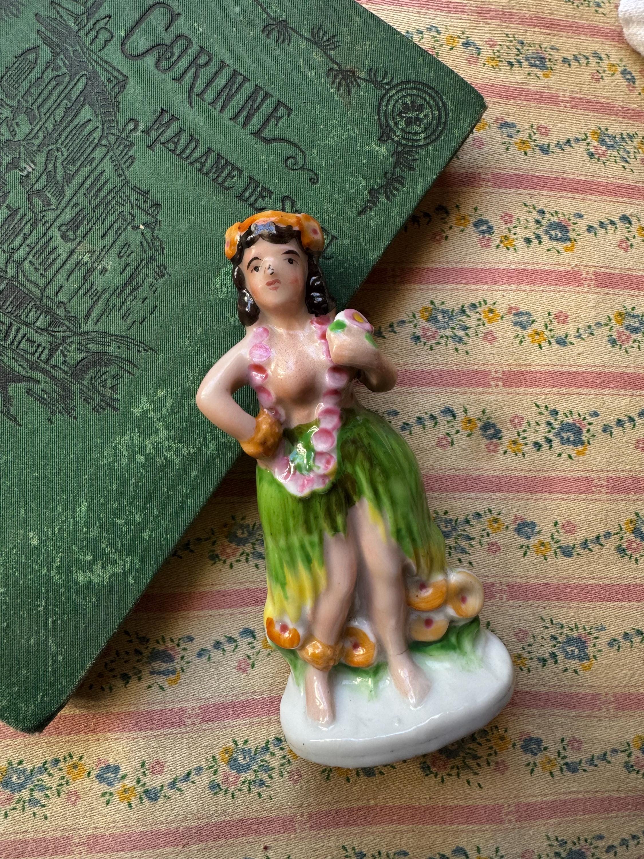 ロイヤルコペンハーゲン　NAO フィギュリン　フラダンス　ハワイ　2004年 Vintage Hula Girl Figurines - Etsy