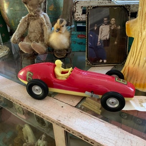 Look At It Go Vintage 1950s Pagliuso Eng Co Red Racing Car With Driver