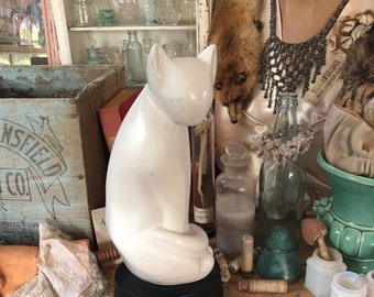 This Lo Li Ching Vintage Mcm Cat Statue Has A Worn Appearance But Still A Stellar Vibe