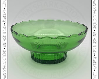 Vintage Mid Century E.O. Brody Co. M2000 Green Glass Scalloped Rim Bowl