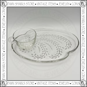 Vintage Federal Glass Homestead Snack Set with Cups – Wheat Pattern Hospitality Plates, Circa 1950s