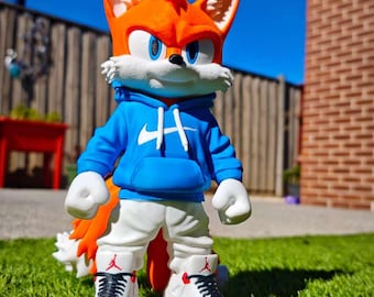 3D Printed Orange Fox Figurine: Urban Style Geek Decor