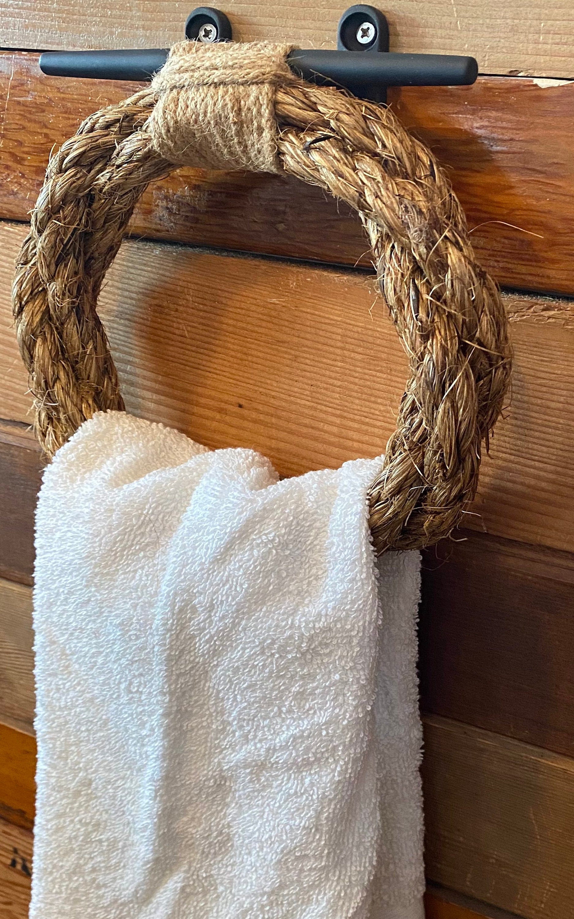 Rope towel deals ring
