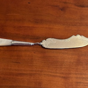 Antique Mother of Pearl Butter Knife – Art Nouveau Silver Plated Vintage 1900’s Flatware