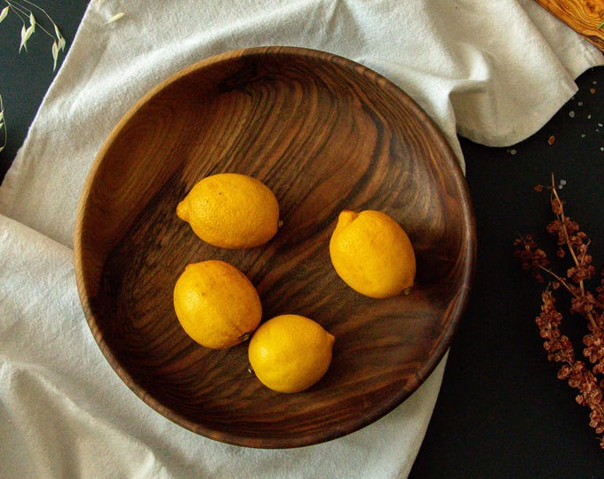 Handmade Walnut Salad Bowl – Large Wooden Serving Bowl for Salads, Pasta, Bread & Home Decor