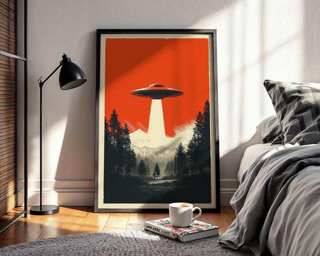 UFO Wall Art Poster Retro Alien Spaceship Print Abduction Artwork for ...