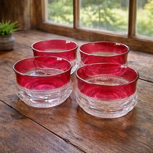 Juego de 4 cuencos vintage de vidrio Kings Crown con diseño de rubí y destellos, platos de vidrio con destellos de arándano, vidrio prensado de mediados de siglo, cuencos para servir retro