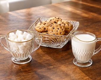 Juego de azucarero y crema de vidrio con borde dorado vintage, juego de servir de vidrio prensado, decoración de cocina retro, juego de bombonera