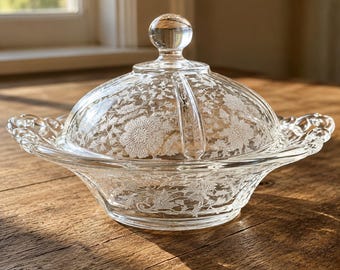 Mantequera vintage de cristal Cambridge Rose Point con tapa n.° 3400/52 / Elegante mantequera de cristal de la época de la Gran Depresión con tapa / Cristal con grabado floral
