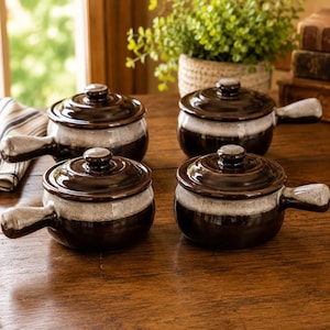 Vintage French Onion Soup Bowls with Lids Set of 4 Brown Stoneware Crocks Rustic Kitchen Serveware