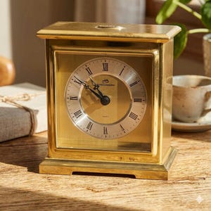Vintage Sears Canada BenchMark Quartz Brass Desk Clock – Executive Mantel Clock – Roman Numeral Display