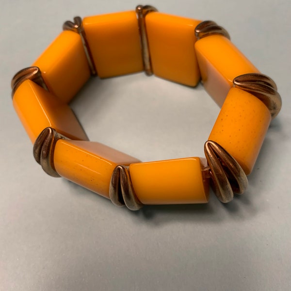 Vintage Butterscotch Bakelite and Gold-tone Spacer stretch bracelet