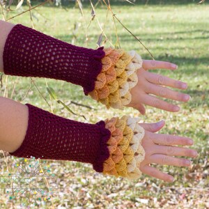 Dragon Scale Gloves Fingerless Crochet MADE TO ORDER Armwarmers, Crocodile Stitch Gloves, Cuffs, Arm Warmers, Mermaid Scales image 2