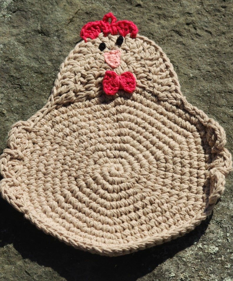 Chicken Rooster Crochet PotholderMade To OrderTrivet, Hot Pad, Pot Holder, Dishcloth, Kitchen Chicken, Swanky Chicken, Rooster image 4