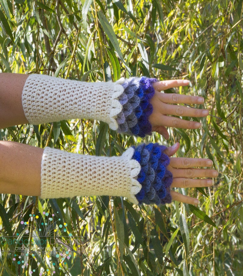 Dragon Scale Gloves Fingerless Crochet MADE TO ORDER Armwarmers, Crocodile Stitch Gloves, Cuffs, Arm Warmers, Mermaid Scales image 7