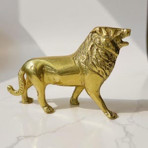Handcrafted Brass Lion Figurine Animal Statue for Home Decor, Handmade Metal Sculpture, Vintage Style Tabletop Accent,Unique Gift for Lovers