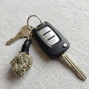Lucky pyrite charm keychain for men and women