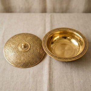 Brass Serving Bowl with Lid, Hand Embossed Indian Spice Container, Dry Fruit Candy Dish, Pedestal Bowl with Knob, Vintage Kitchen Decor