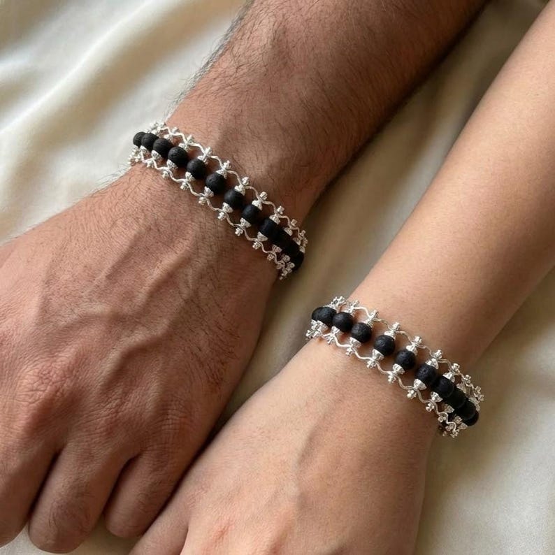Karungali Healing Bracelet | Natural Blackwood Protection Bracelet for Energy Deflection | Handmade Spiritual Jewelry with Silver Accents | Ideal Gift for Men, Women