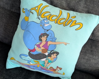 Cojín decorativo con estampado clásico de Aladdin de Disney