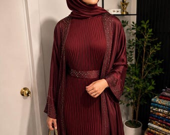 Wiluxe Luxury embroidered Abaya 4 in 1 set Dubai fashion