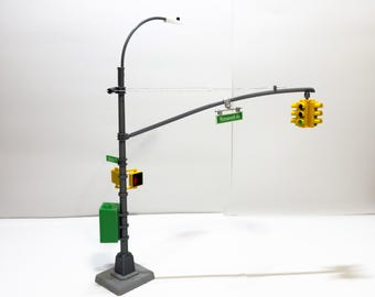 Traffic Light Model | Miniature Street Signal with Walk Sign, Diorama Decor Scale 1:20