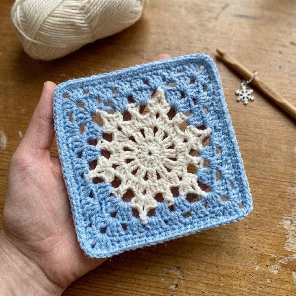 Snowflake Square Crochet Pattern PDF, Winter Granny Square Motif ...