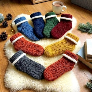 Patrón de pantuflas de crochet acogedoras (PDF) / Pantuflas cálidas para el hogar / Tallas para adultos / Proyecto fácil de bricolaje