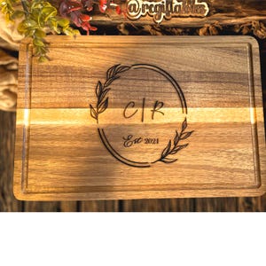 Personalized Square Acacia Wood Grooved Cutting / Charcuterie Board