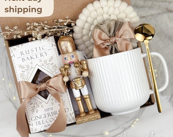 Cozy Christmas Gift Box, Gift Package for Family, Care Package for Her, Birthday Gift Idea, New Year Gift Basket, Client Thank You Gift Bulk