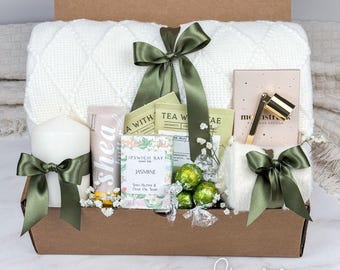 Luxury Spa Gift Box, Self Care Package, Cozy Blanket, Candle, Soap