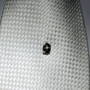 Black star diopside tie tack(8x6mm)