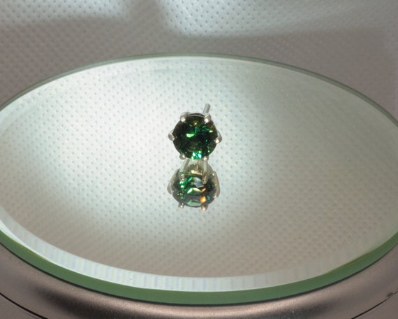 emerald tie tack