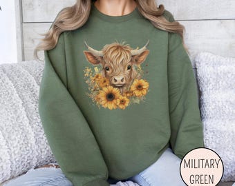Highland Cow Sunflower Sweatshirt, Cute Floral Cow Crewneck, Farm Aesthetic Country Girl Cow Lover Gift