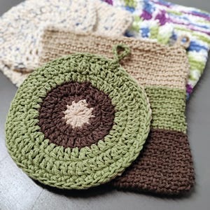 Handmade Crochet Cotton Potholder Set: Double Thick Hot Pads