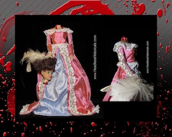 Muñeca de la Princesa Helena - Guillotinada durante la Revolución Francesa. Muñeca efigie macabra de Headless Historicals. Muñeca decapitada. Muñeca de terror.
