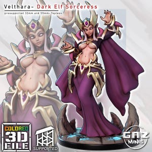 Könnte beinhalten: Eine 3D-gedruckte Miniatur einer Dunkelelfen-Zauberin namens Velthara, mit violettem Gewand, goldenen Rüstungsakzenten und einem gehörnten Kopfschmuck. Die Figur steht auf einem felsigen Sockel mit dem Text Velthara- Dark Elf Sorceress, presupported 32mm and 55mm, Topless.