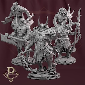 以下が含まれることがあります： 鎧を着た戦士を描いた、詳細なグレーのファンタジーフィギュアのコレクション。 各フィギュアは、斧、剣、フレイルなどの武器を持っています。 フィギュアは個々のベースにあり、全体的な美しさはテーブルトップゲームを彷彿とさせます。