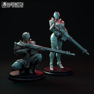 Op de afbeelding: Twee lichtgekleurde sci-fi soldaatfiguren op zwarte ronde voetstukken. Eén figuur knielt, de andere staat, beide houden lange geweren vast. Het logo en de tekst van Hardwitch Games zijn zichtbaar in de linkerbovenhoek tegen een donkere achtergrond.