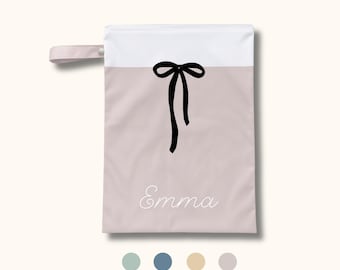 Personalized wet bag with name | Aesthetic daycare bag in beige | Change of clothes | Baby shower gift | Aesthetic Mom Style