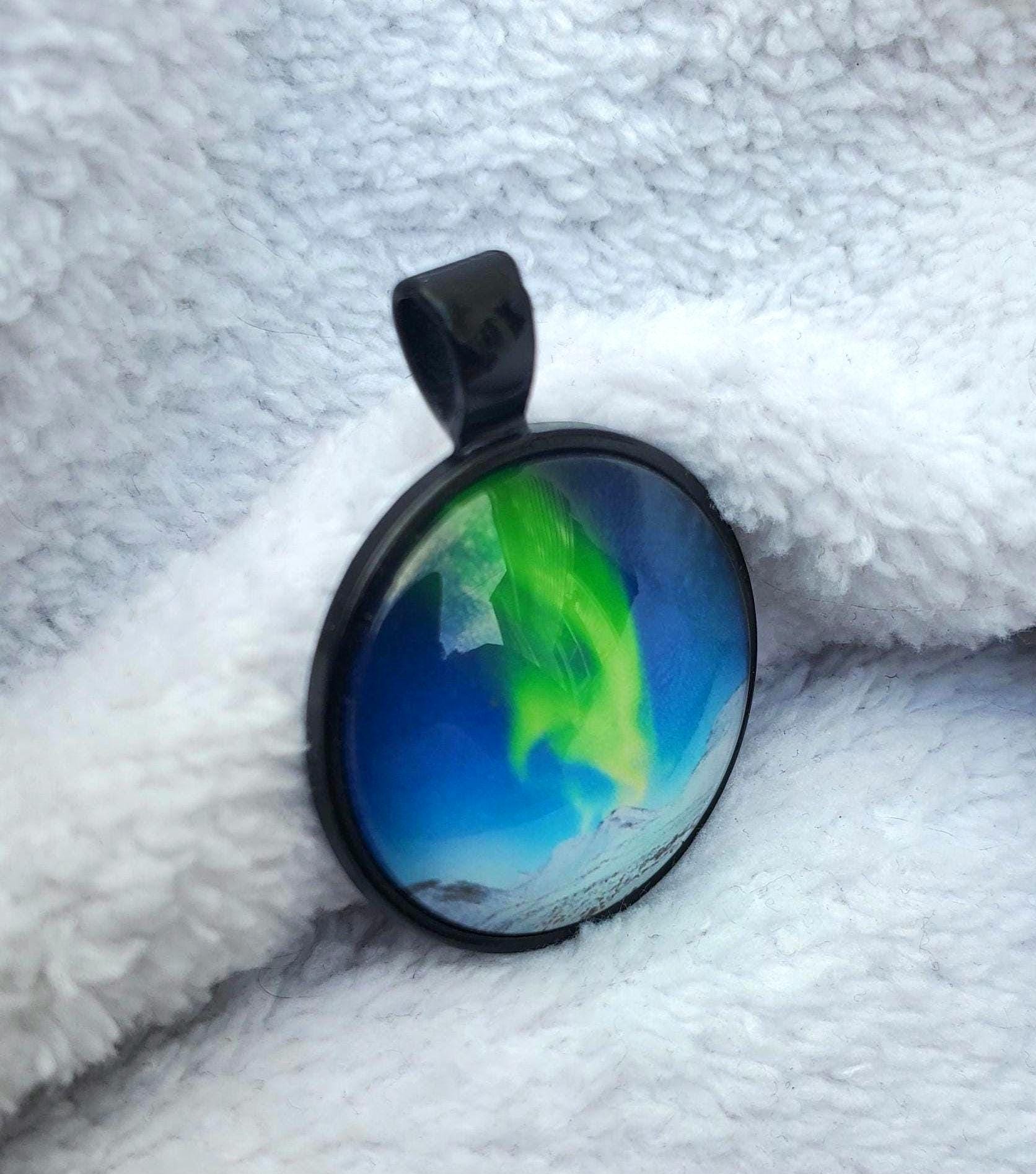 ガラスカボションペンダント - ノーザンライツコレクション - Etsy 日本