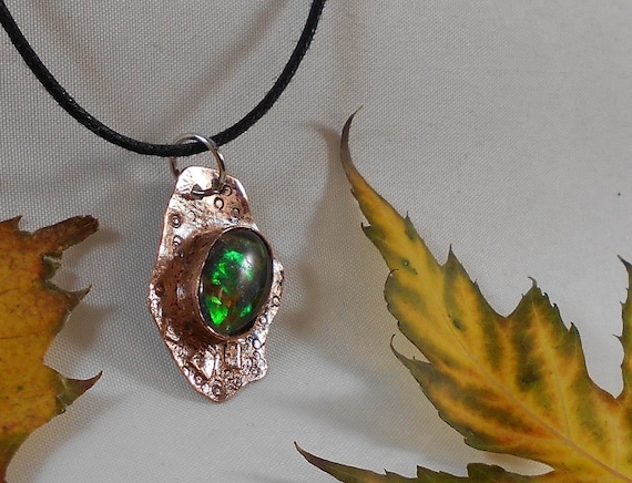 Utah Ammolite Mens Fish Necklace Copper Bright Red Fire Gem Ammolite Utah Deposit 1149