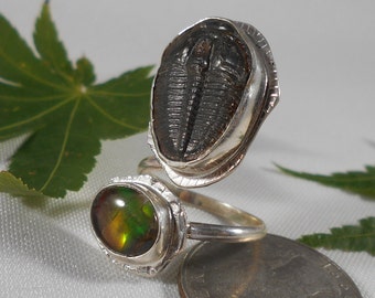 Utah Ammolite and Utah Trilobite Hand-Adjustable Size 6 to Size 8 Ring Sterling Silver Utah Gem Fossils Green Yellow Red Orange Fire 1314