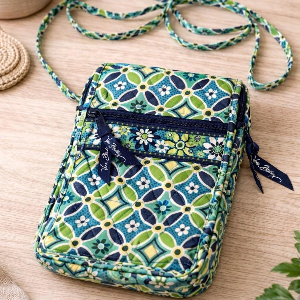 Vera Bradley Green - Etsy display picture 2
