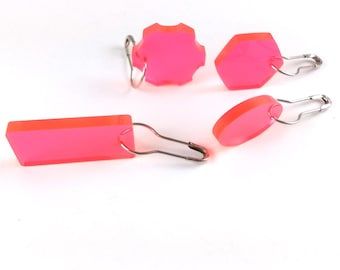 Locking Stitch Markers (Set of 4) in Assorted Shapes and Transparent Colors
