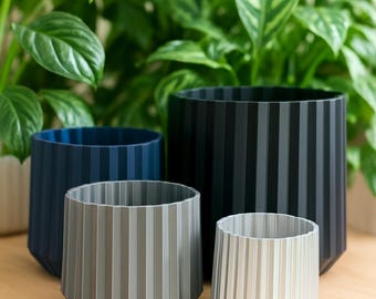 Modern Geometric Planter – Ribbed Design
