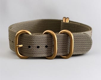 Green NATO Nylon Watch Strap – One-Piece Design, 18mm, 22mm Gold Buckle
