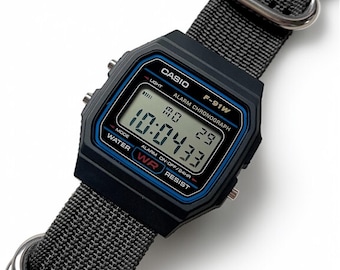 Orologio digitale personalizzato Casio F-91W nero - Cinturino in nylon grigio