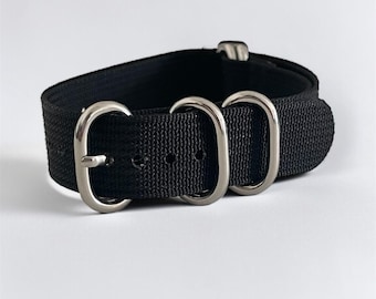Black NATO Nylon Watch Strap – One-Piece Design, 18mm, 22mm Silver Buckle